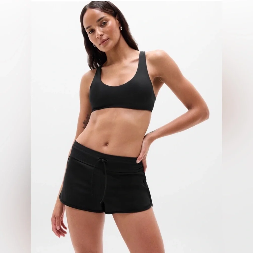 NWOT Athleta Surge Swim Black Shorts Size Large